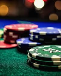 Tampilan meja Sic Bo live casino di aplikasi mobile 03 2d